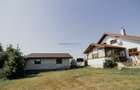 Casă solid construită, teren generos de 1.400 mp, Vâlcele