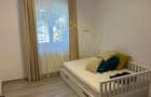 Apartament cu 3 camere, decomandat, etaj 1- Calea Girocului - 8