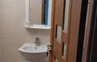 Apartament cu 3 camere, 2 bai, DECOMANDAT, zona Nicolina