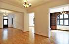 Vila Renovata - Birouri/ Clinica/ Showroom - Piata Romana - 3