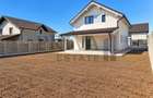Casa individuală 4 camere, 2 bai, bucătărie închisă, 132 mp, Giarmata