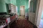 Doua case de vanzare cu 2533 mp teren, localitatea Pesac, Timis