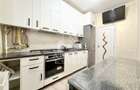 Apartament cu 2 camere decomandat si gradina proprie de 40 mp in Giroc - 4