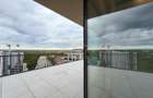 Penthouse cu 4 camere // terasă 70 mp / 200 mp / 3 parking / Straulesti