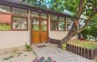 Apartament 3 camere  la curte  - Odobescu - 34