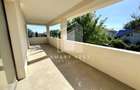 Casa noua constructie 2022 | 270 mp | Zona Carpati 2 - 24