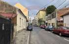 Apartament ultracentral cu curte, 2 unități locative. Str. Pitesti - 3