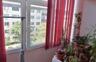 Apartment 3 camere decomandat, mobilat, doua balcoane, centrala gaze. Negociabil - 10