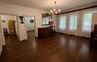 Apartament 3 camere parter in vila plus garsoniera demisol si curte. - 7