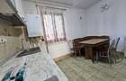 Apartament 3 camere + boxă de închiriat – Strada Carpați - 6