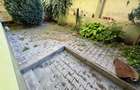 INCHIRIEZ apartament 2 camere cu curte,renovat,zona Strand - 8