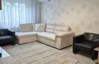 Vand Apartament cu 3 camere in zona Nicolina - 1
