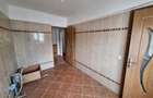 Apartament 4 camere decomandat Milcov-Bacau - 8