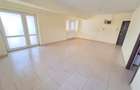 Parter bloc nou - Ideal birou, cabinet sau locuinta - Calea Moinesti - 9