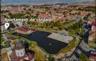 Vând apartament moștenit, 3 Camere Decomandate, Vedere spre Lac & Parc, Sebeș  - 2