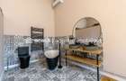 Apartament ULTRACENTRAL cu 3 camere, la cheie, renovat recent - 4