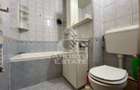 Apartament cu 3 camere, decomandat, etajul 2 , centrala proprie - 8
