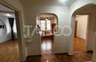Apartament de vanzare 2 camere decomandate Mihai Viteazu etaj 1 - 4