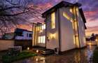 Vilă P+1+Pod, 320 mp, Teren 544 mp, Bucurestii Noi-Damaroaia - 1