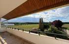 Casa Puchenii Mari, teren intravilan 5,000 mp2.  - 1