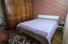 Apartament 3 camere, decomandat, etaj 3/4, mobilat, centrala gaz, termen lung - 3