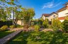 Casa cu probabil cea mai frumoasă grădină din Bragadiru + 2 garaje - 33