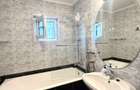 Apartament de 3 camere  - zona DECEBAL - 11