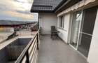 Vila Tunari/ Curte/ disponibila/ 2 locuri parcare - 4