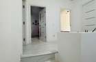 Vila cocheta, individuala, 156 mp construiti, 405 mp teren Rosu-Chiajna - 14