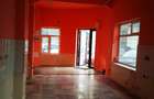Spatiu comercial parter  amplasat pe colt suprafata constr. 50 mp + 50mp subsol. - 5