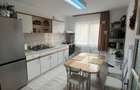 Vanzare casă cu 6 camere,  zona Someseni, central. Ideal familie. - 1