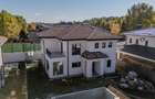 Vila moderna cu vedere la lac, ambient intim si elegant, piscina, carport - 8