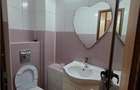 Apartament 3 camere decomandat 2 bai Nicolina - Gradinita nr. 1 - 10