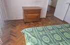 Vand apartament 2 camere decomandat  Deva,  Balcescu,intersectie cu 22 Decembrie - 7