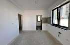 Vila | 5 camere | Curte 220  mp  | metrou 15 min | 170 mp - 15