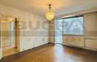 Apartament 3 camere, etaj intermediar, P-ta 14 Iulie - 2