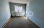 Apartament semidecomandat 4 camere 2 bai etaj 2 zona  1 Decembrie 1918