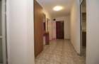 Apartament cu 3 camere de vânzare Decebal adiacent