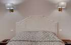 CAROL - EPISCOP CHESARIE, APARTAMENT 250 MP TOTAL, CURTE 250 MP! - 10