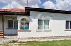 Casă la țară de vânzare – Buzoesti, Argeș | Ideală pentru locuit sau relaxare - 10