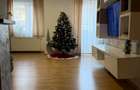 Apartament 3 camere , etaj intermediar , zona Eroilor  - 2
