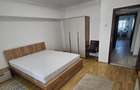 Ap. 3 cam. Bd. Decebal - 4 min. metrou Piata Muncii - 3