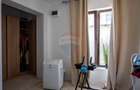 Vanzare vila si spațiu comercial, gradina si garaj-zona Corbii Mari - 4