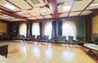 Spatiu comercial 200 mp zona Micro 17 - 5