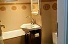 Proprietar vând apartament 3 camere , decomandat,renovat, zona Lipovei - 9
