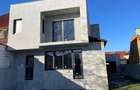 Casa in Oradea langa Piata 22 Decembrie zona centrala, linistita si exclusivista - 1