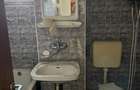 Apartament 3 camere semidecomandat, Valea Călugărească – de renovat - 10