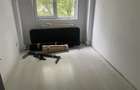 Apartament 3 camere , zona centrala Inspectoratul Scolar,  et 4 4, decomandat , - 14
