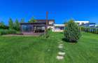 Deschidere catre lac | Piscină & Garaj pentru Barcă | Comision 0