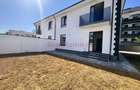 Casa / Vila | 5 camere | Curte 220  mp  | metrou 15 min | - 1